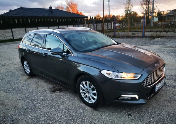 Ford Mondeo cena 69000 przebieg: 67000, rok produkcji 2018 z Częstochowa małe 106